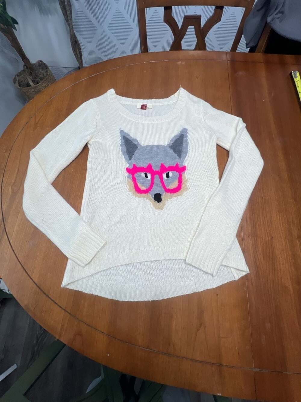 lei Cream Knit Long Sleeve Sweater with Fox Face and Pink Glasses